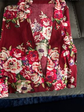Women's Floral Satin-Feel Burgundy Robe with Rose Print